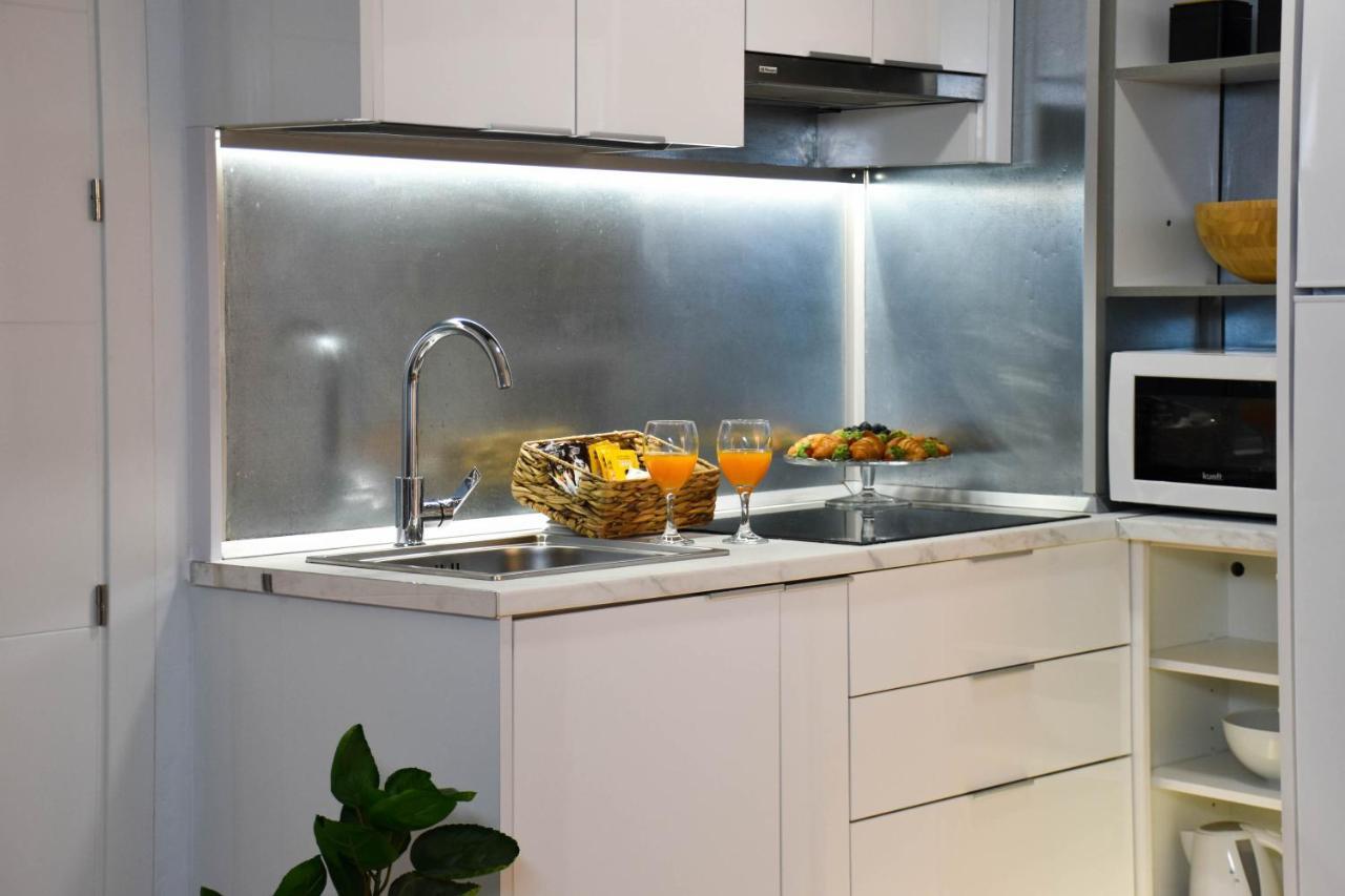 Apartament Holidays2malaga Trinidad Renovated 1 Bedroom Penthouse Close To Center Malaga