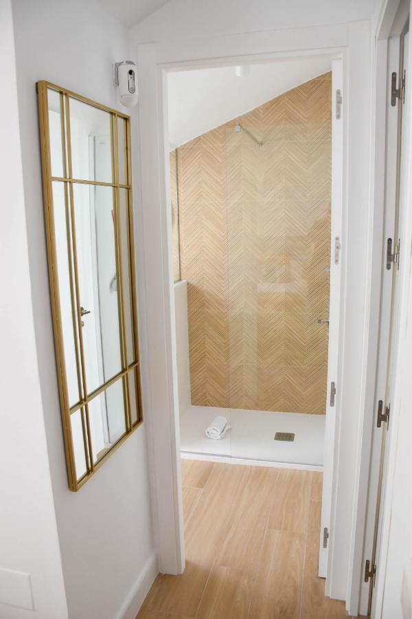 Holidays2malaga Trinidad Renovated 1 Bedroom Penthouse Close To Center Appartamento